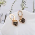 New Heart Shaped Earrings Fashion Golden Earrings D Letter Zircon Heart Shaped Pendant Retro Versatile Women's Jewelry - Image 5