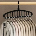 11 Hole Multi Functional Seamless Clothes Hanger Dormitory Household Magic Clothes Drying Rack Bedroom Wardrobe Storage Artifact