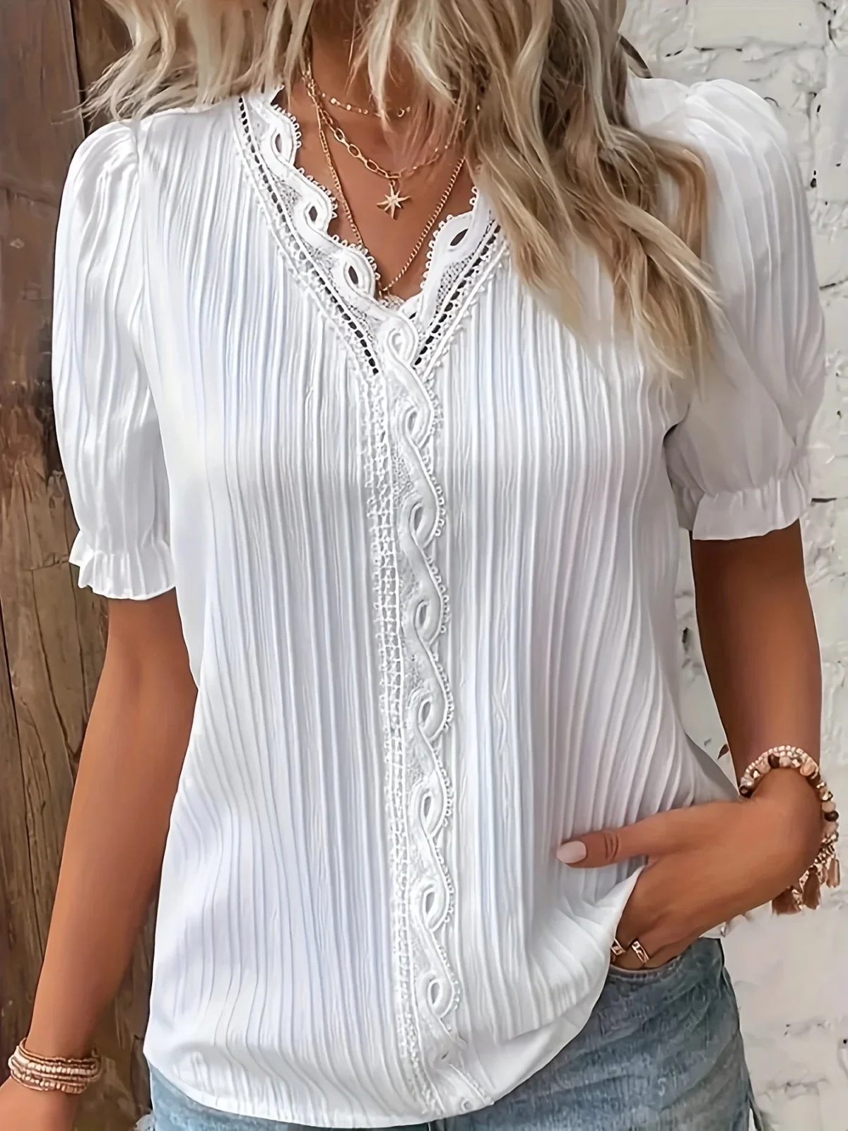 Plus Size Spring and summer new short sleeved elegant and fashionable women's top - Image 1