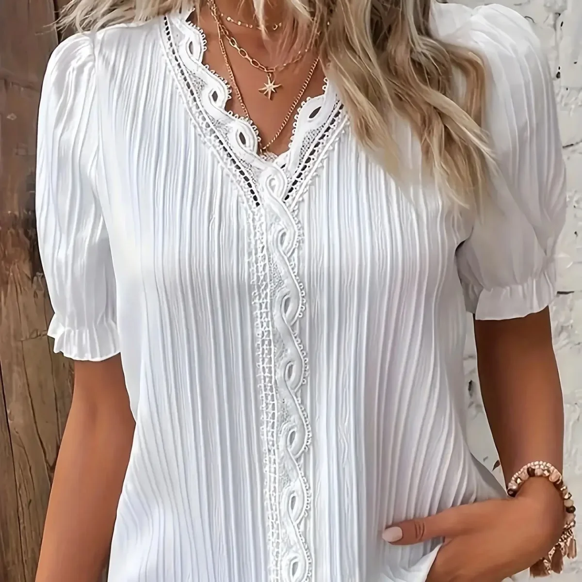 Plus Size Spring and summer new short sleeved elegant and fashionable women's top - Image 4