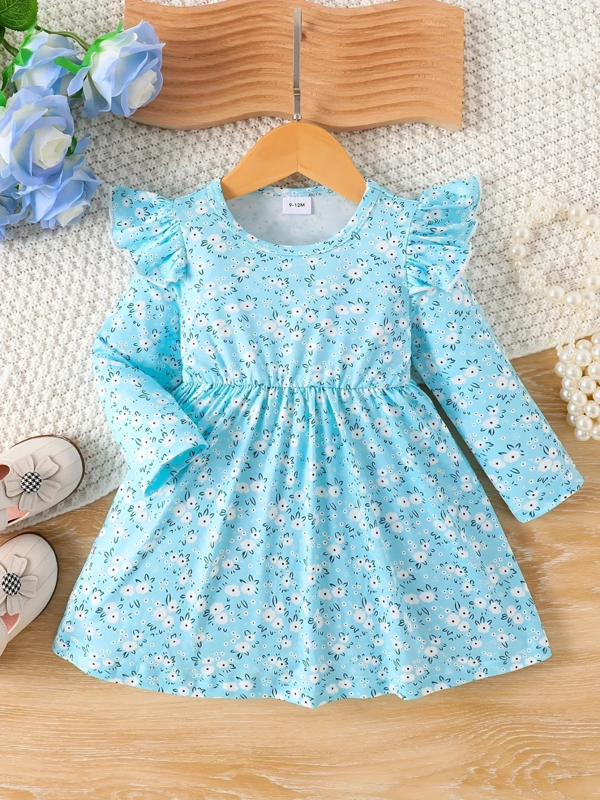 0-3 year old baby girl baby spring and autumn style round neck pullover flying sleeve floral print long sleeved dress - Image 1