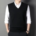 Men's Solid Color Sweater Vest Casual Fashion Warm Top for All Seasons Comfortable Breathable Layering Essential - Image 3