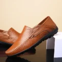 New autumn men leather shoes Fashion Leather High Quality footwear British style male casual flat Comfortable light sneakers - Image 4