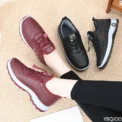 Women's Winter Elderly cotton shoes Velvet Warm non slip Short Boots Thick soled Casual Mother Shoes Soft Sole Light footwear - Image 2