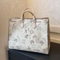 High-Grade Sense Texture Tode Bag New Popular Letter Simple Commuter Female Large Capacity Handbag Short-Haul Travel Pack - Image 4