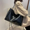 Women Tote Bag Fashion Underarm Pouch Large Capacity  Leather Shoulder Bag Retro Crossbody Bag Casual Portable BucketBags - Image 3