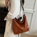 New style women's and men's vintage high-end texture tote bags with large capacity and single shoulder strap. - Image 6