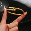Europe and the United States hot stainless steel four-leaf clover lucky bracelet fashion women's nail bracelet gold bangles - Image 6