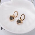 2023 New Heart Shaped Earrings Fashion Golden Earrings D Letter Zircon Heart Shaped Pendant Retro Versatile Women's Jewelry - Image 6