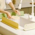 1PC Silicone Sink Baffle Splash Guard with Suction Cup Kitchen Sink Oil-Proof Water Baffle Plate Sucker Waterproof Screen