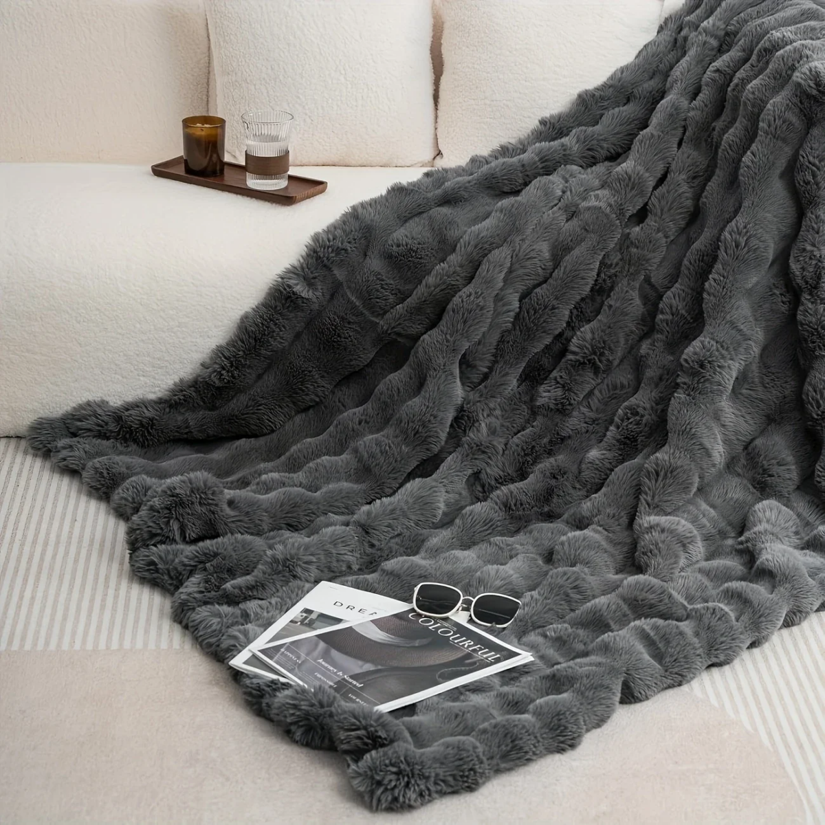 [Cozy|Faux Rabbit] Soft, Warm, 1pc Cozy Faux Rabbit Fleece Blanket | Throw for Bedroom, Guest Room, Living Room, Student Dormitory: 3  - 5 Days Free Delivery Only UK - Image 3