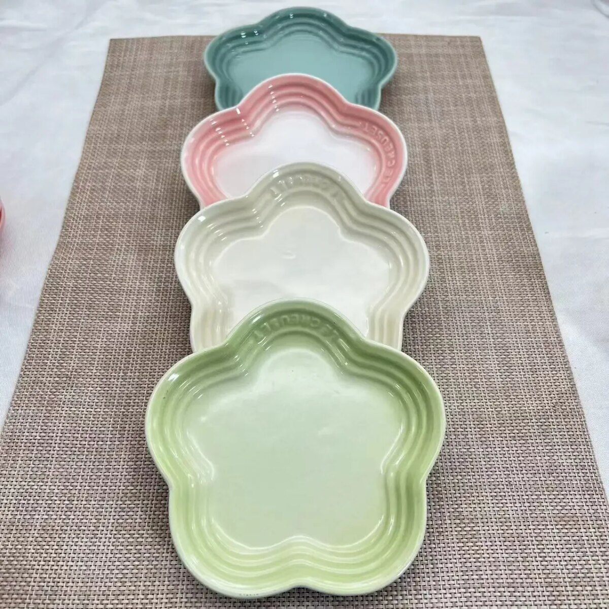 Plum Blossom Small Plate 14cm Sauce Plates French Cool Color Cake Dish Gradual Spit Bone Dish Tableware Ceramic Dessert: 3  - 5 Days Free Delivery Only UK - Image 2